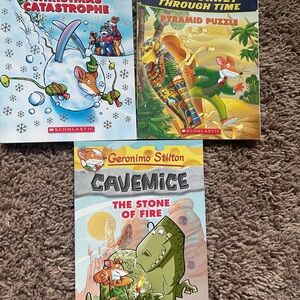 Scholastic Geronimo Stilton Adventure Trio - Blue, Yellow, Green